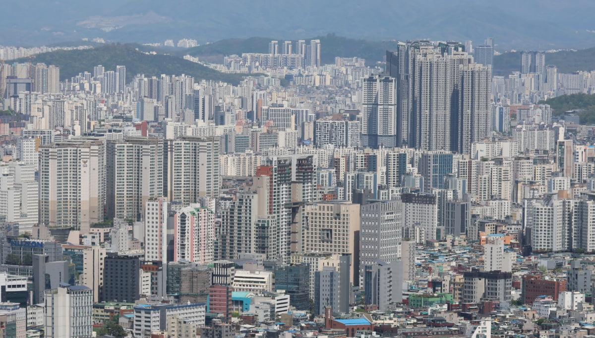 남산에서 바라본 서울 시내 아파트 단지. 사진=연합뉴스