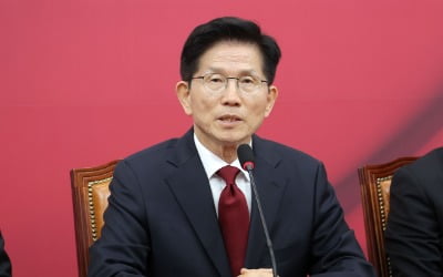 "김문수 답게, 구긴 스타일 만회해야"…김형오, 金에 단일화 당부