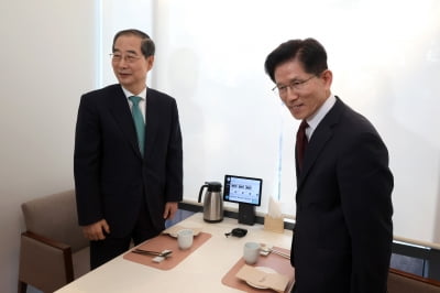국힘, 金·韓 단일화 로드맵…"8일 TV 토론 이후 여론조사" 제안