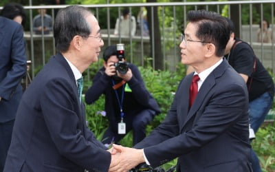 김문수 "선대위 출범시켜 反이재명 빅텐트 구축…한덕수 함께해달라"