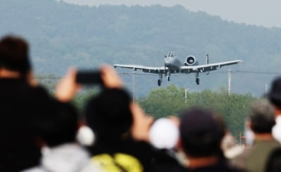 중국인 이어 대만인까지…美 오산기지 '불법촬영' 딱 걸렸다