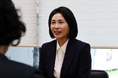 "시간 갈수록 어머니 마음 느껴"…김혜경, 5·18 유족 위로