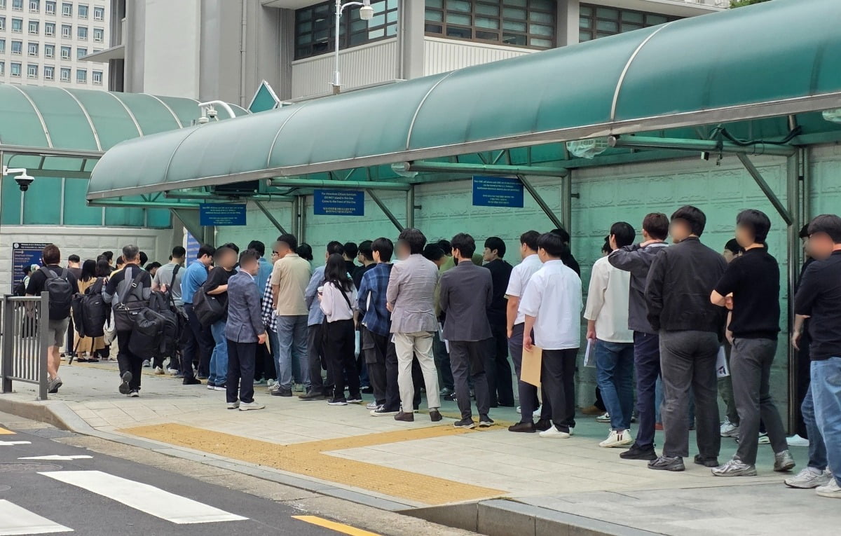 주한 미국대사관, 유학 비자 신청·인터뷰 잠정 중단
