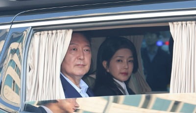 김건희 여사 소환 '초읽기'…檢, 도이치·공천개입·건진 전방위 수사