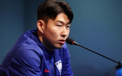 "임신 주장하며 3억 받아"…손흥민 협박한 남녀 법원 출석