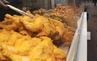 "순살 치킨이 메인인데 장사 접어야 할 판"…치킨집 '날벼락' [이슈+]