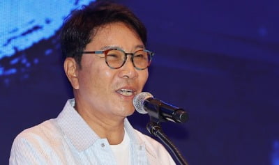 이수만, 요즘 뭐하나 봤더니…美 LA서 '깜짝 근황'