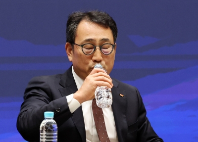 "통신사 갈아탈래" 이탈자 급증…SKT '점유율 40%' 무너지나