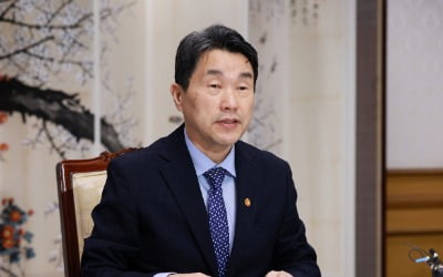 이주호 대행, 교황 레오 14세에 축전…"인류애·평화 길잡이 되길"