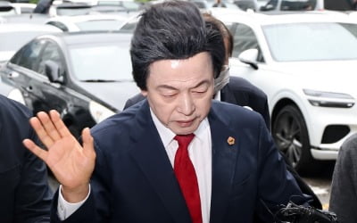 황당한 허경영 행각 "1000만원 내면 체포 면제…1억 내면 대천사 칭호"