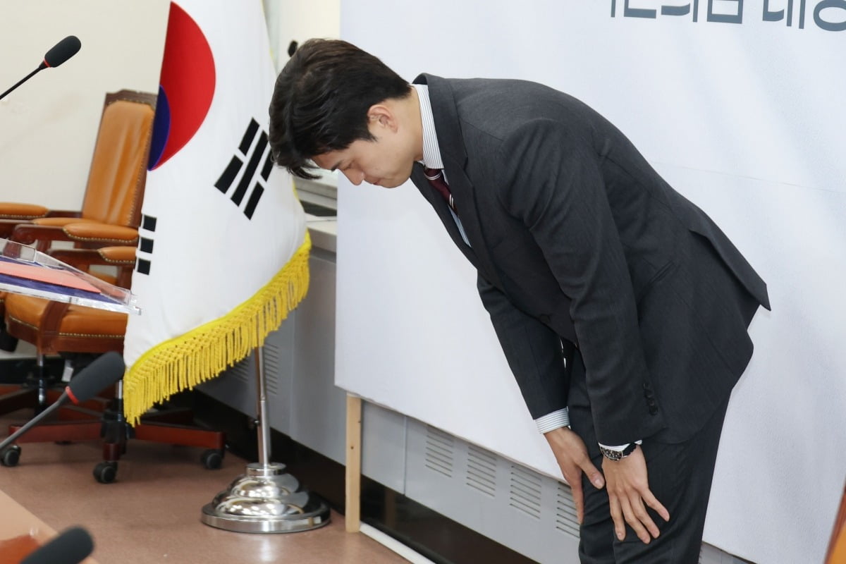 김용태 국민의힘 비상대책위원장이 21일 오후 서울 여의도 국회에서 기자회견을 하고 있다./사진=뉴스1