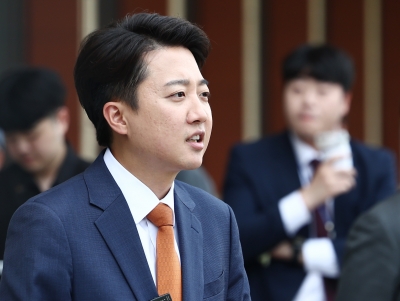 [속보] 이준석, '혐오 발언' 논란에 "불편할 국민에 심심한 사과"