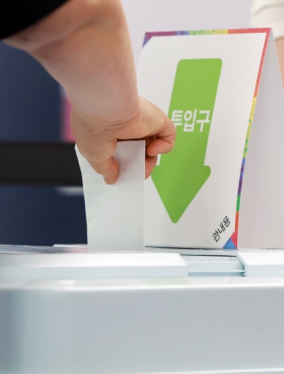 기표한 사전투표용지 사진 찍어 올린 유권자 경찰 고발