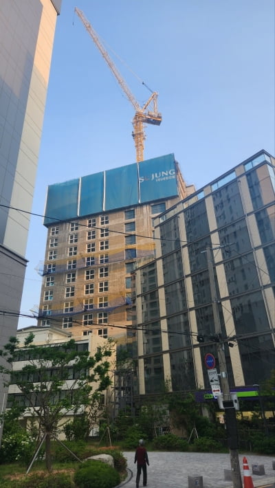 "서울시 믿었는데"…청년안심주택 들어갔다가 3억 날릴 판