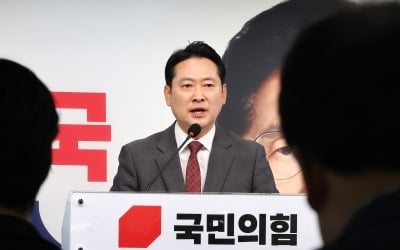 장동혁 "이재명은 '시속 200km 8톤 트럭'…대한민국에 곧 닥칠 현실적 위협"