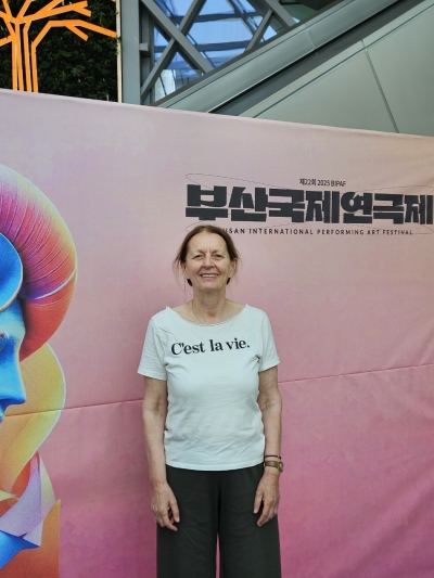 이탈리아 연극으로 재탄생한 채식주의자 "환상으로 현실 담아냈죠"