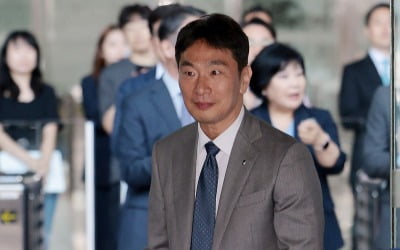 ‘감독과 정치의 혼재’ 3년…자본시장 뒤흔든 이복현