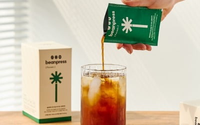 커피 감별사가 만든 '빈프레스', 콜드브루 파우치 출시