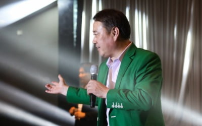 "매출 떨어지면 직원들과 놀러가요"…대표님의 '기발한 역발상' [이정선의 CEO 루틴]