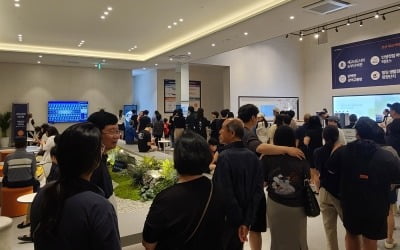 방문객 절반이 2030…3억대 분양가에 '특공' 격전 예고된 '오산세교 아테라'