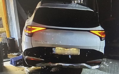 60대 운전자 좌회전 중 인도 돌진…10대 보행자 사망