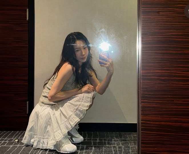 少女時代テヨン、インスタグラムで近況公開!ファンを魅了するラブリースタイル