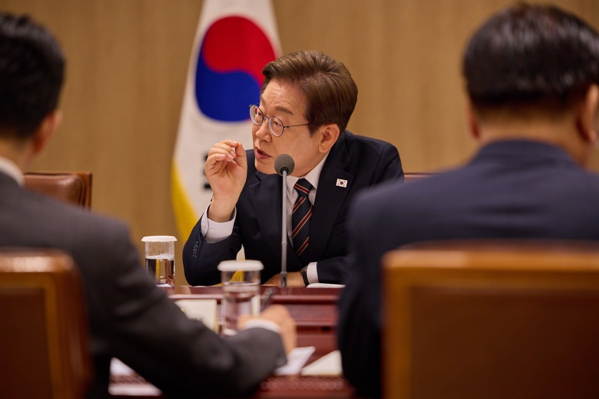 [단독] 李 대통령, 재계 총수·경제단체장 회동 추진