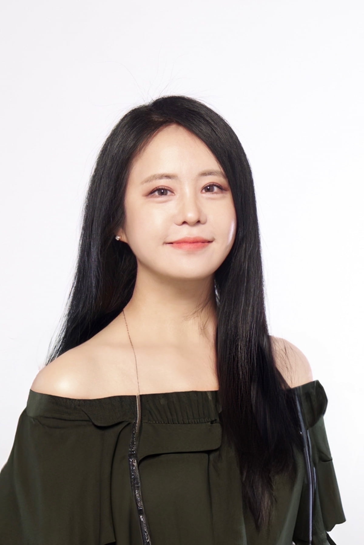 네오 클래식 작곡가이자 연주자인 조이진. / 사진 출처. 조이진