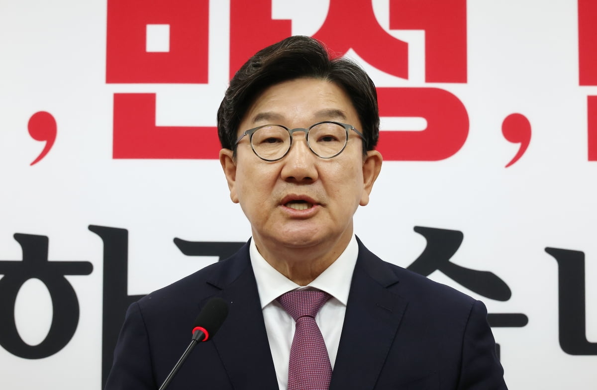 권성동 "한동훈, 尹 없인 존재 못했다…캐릭터도 비슷"