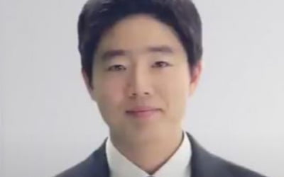 李 대통령실 '픽' 받은 기재부 이정혁 사무관은 누구?