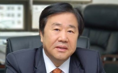 "입학생 전원에 100만원씩"…'9억' 통 큰 기부한 회장님