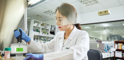 바이넥스, 셀트리온의 바이오시밀러 2종 임상물질 생산 수주