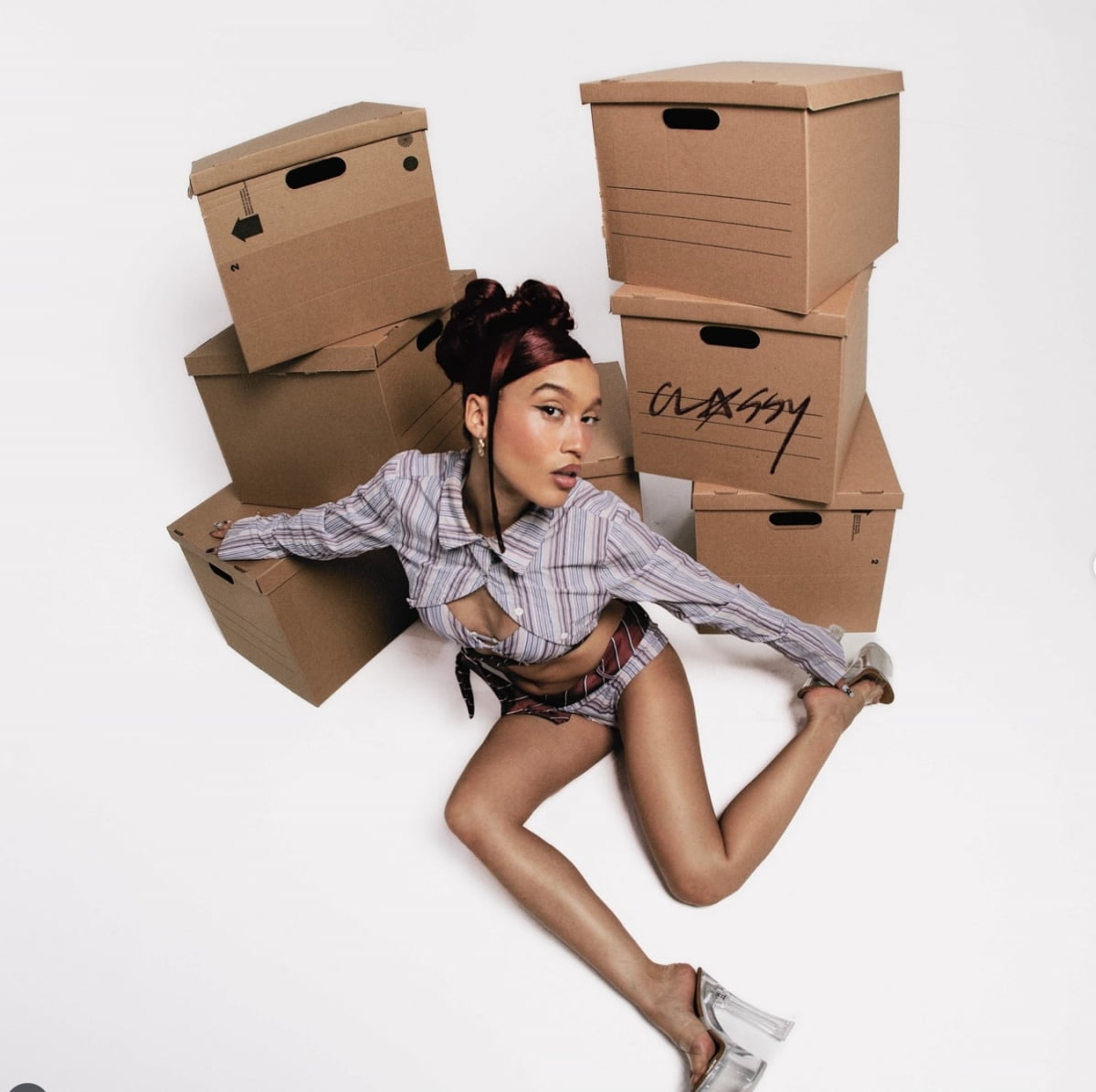 지난 6일 신곡 'Classy'를 발표한 네자. 인스타그램 캡쳐