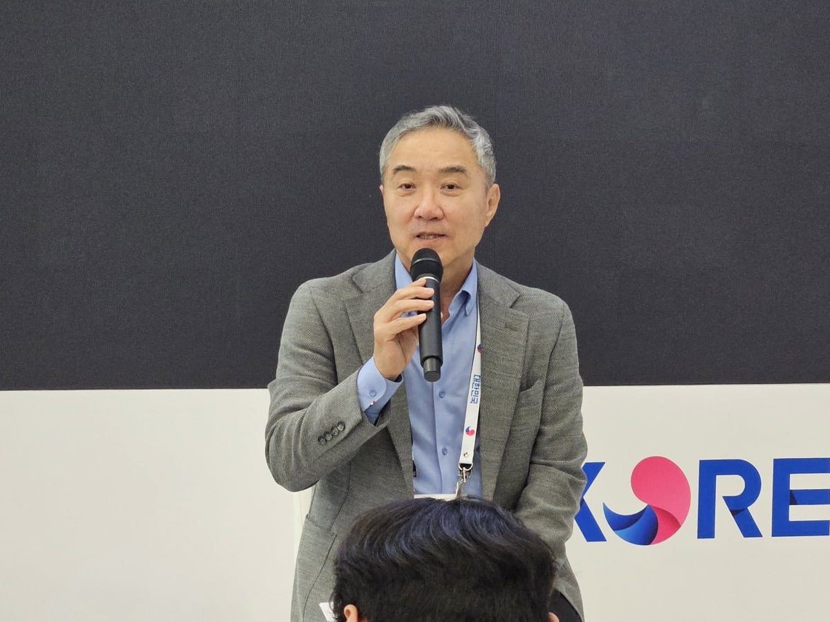 이승규 한국바이오협회 부회장이 지난 16일(현지시간) 미국 보스턴에서 열린 세계 최대 바이오 전시회 '바이오 USA'서 간담회를 진행하고 있다 / 보스턴=오현아 기자