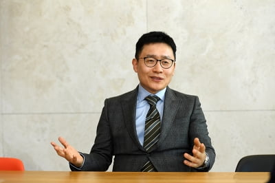백지윤 "강한 정책 드라이브…2년 내 사천피 간다"