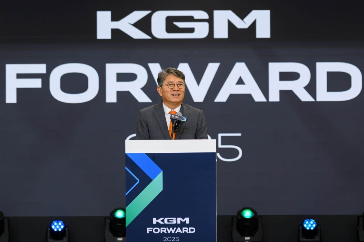 하이브리드 공 들이는 KGM…"2030년까지 신차 7종 공개"