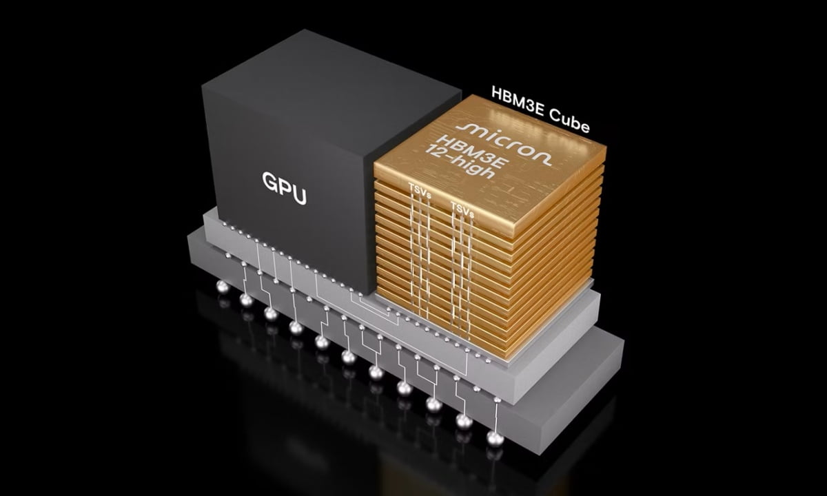 마이크론의 'HBM3E 36GB 12단 큐브' 제품. 마이크론 제공.