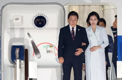 귀국한 李대통령…'20조원' 추경안, 오늘 국무회의서 의결