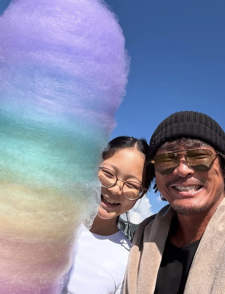 Choo Sung-hoon Shares Adorable Photos of Daughter Choo Sarang
