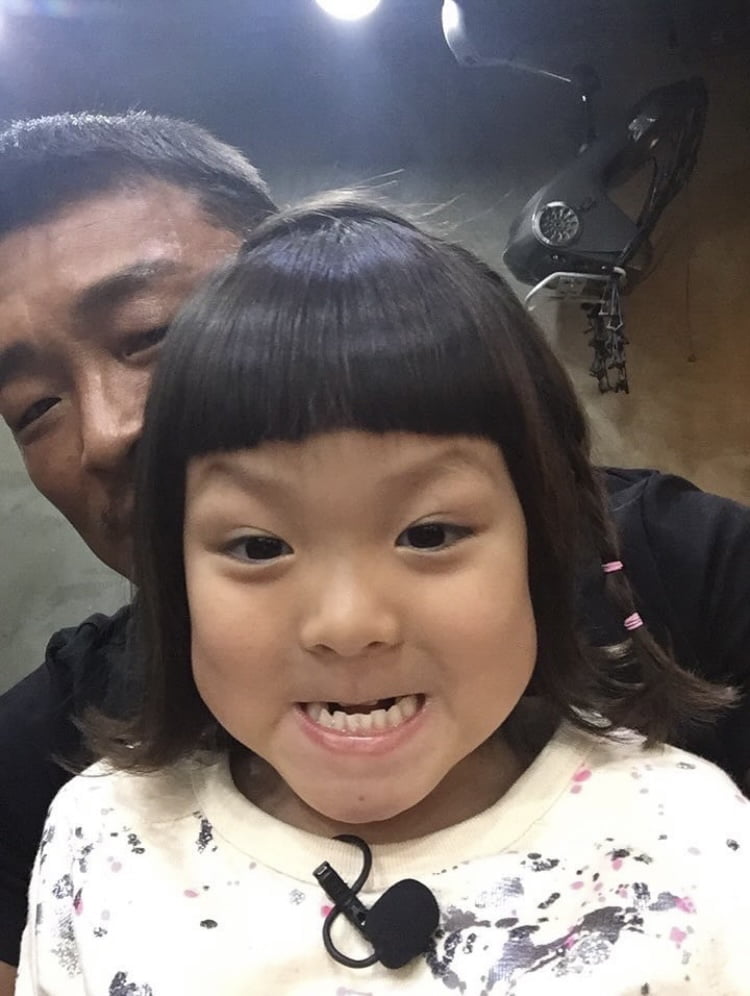 Choo Sung-hoon Shares Adorable Photos of Daughter Choo Sarang
