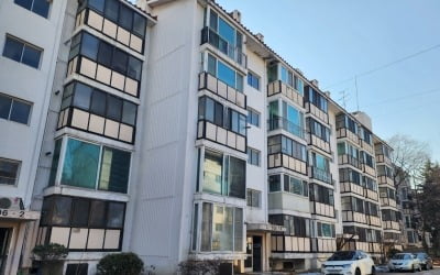 "1년 만에 10억 뛰었다"…'귀한 몸' 된 서민 아파트 [오세성의 헌집만세]