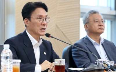 [단독] 김민석, 청문회 자료제출 시한 연기 요청…野 "'답변불가'만 무더기 회신"