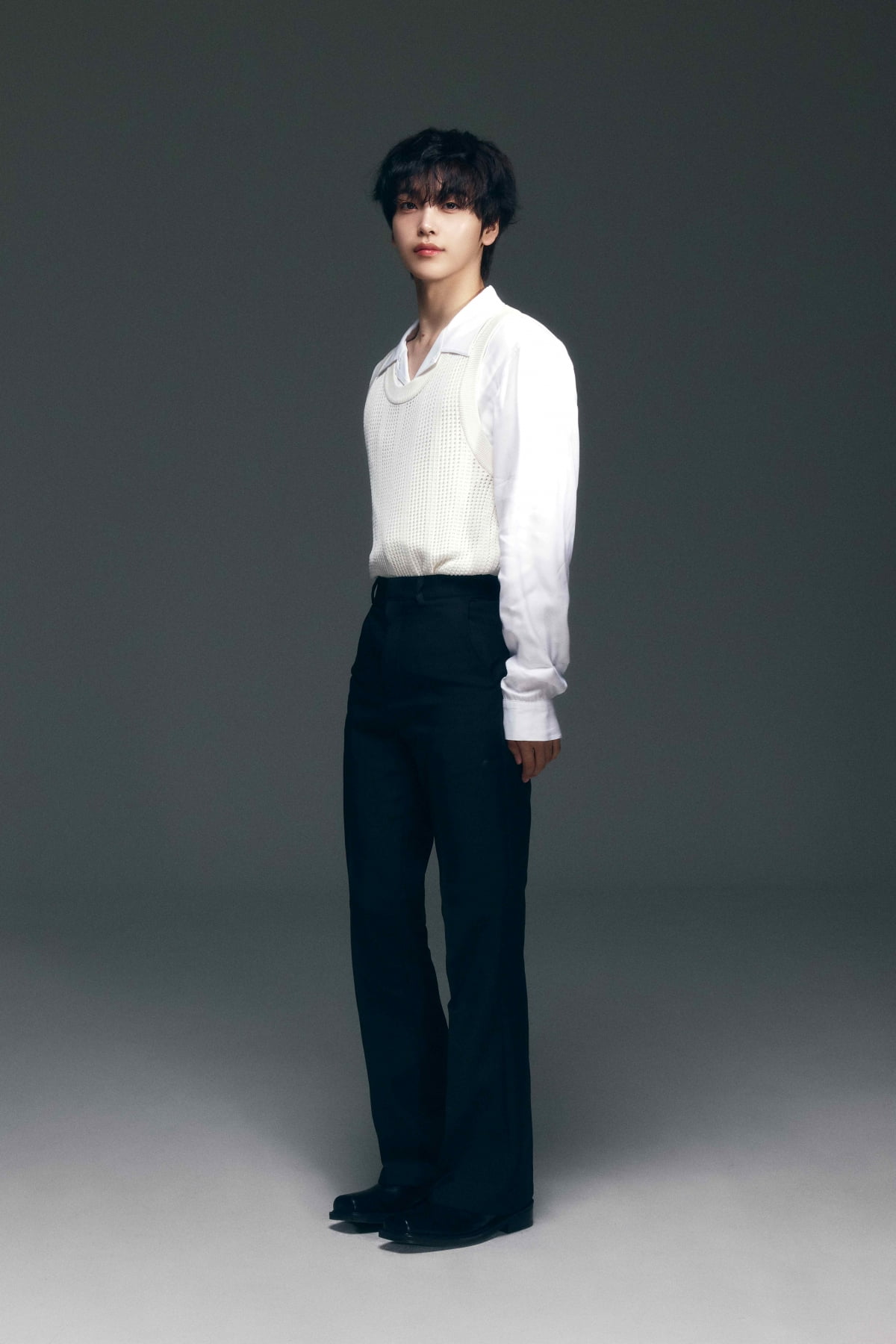 "포도알처럼 뭉쳐"…결속 다진 크래비티, 밀리언셀러를 향하여 [인터뷰+]
