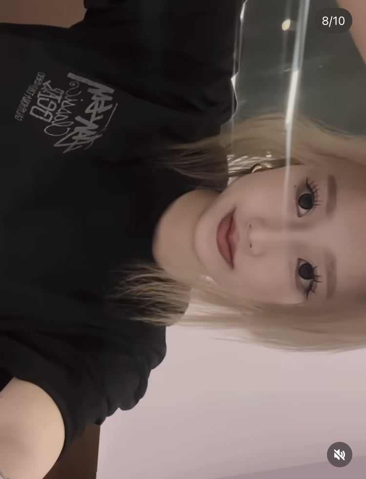 Yoon Seo-jin, Daughter of Actress Lee Sang-ah, Stuns with Doll-Like Beauty