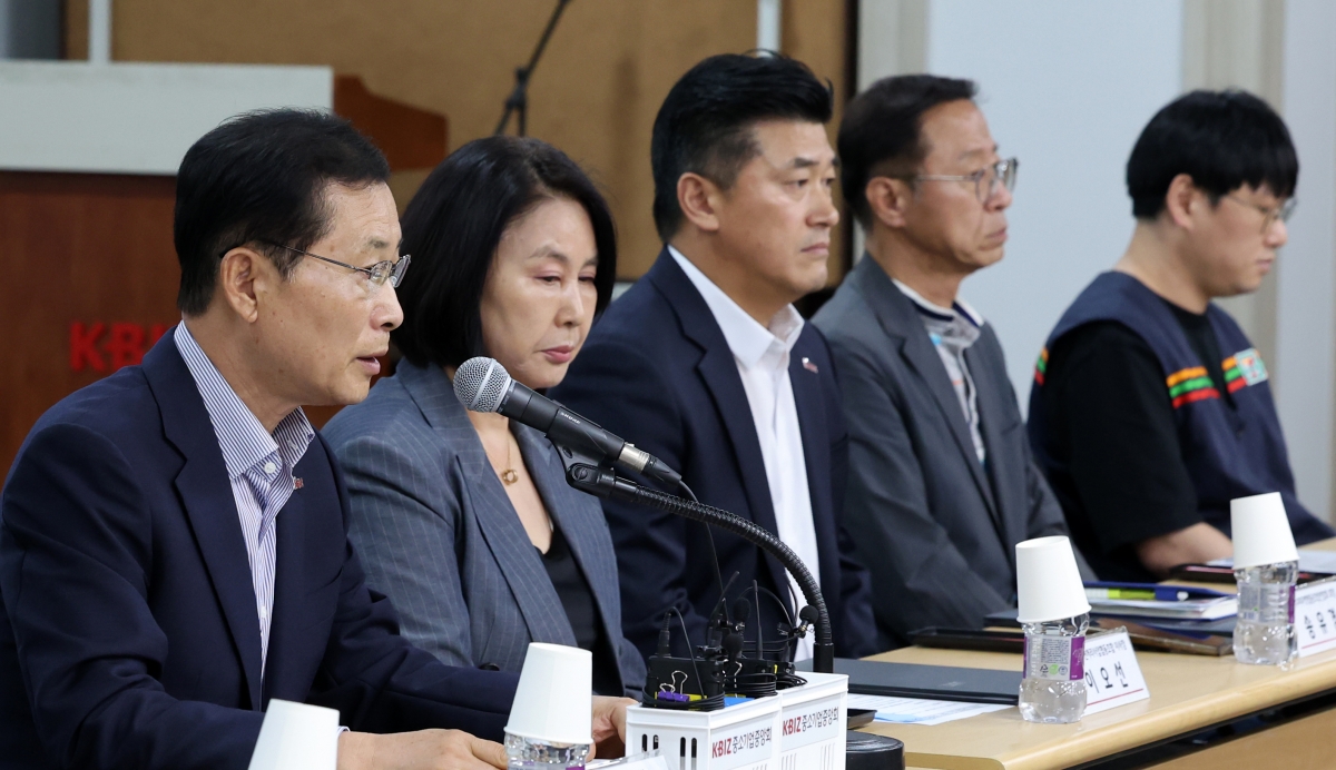 [포토] 업종별 최저임금 구분적용 시행하라