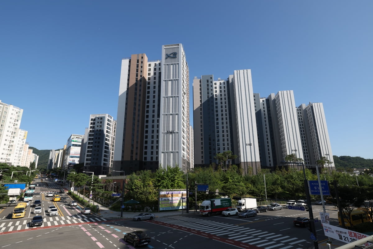 서울서 58년만에 부활한 ‘트램’…위례선 11월부터 달린다 [집코노미-집집폭폭]