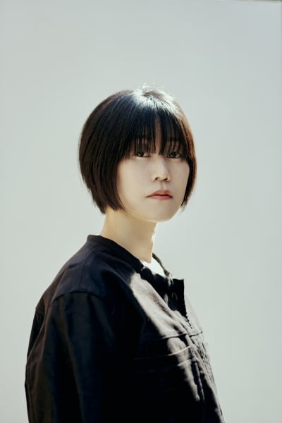 단칸방서 탄생한 소설가 김애란 "나에게 '집'은 이야기 담기에 좋은 그릇"
