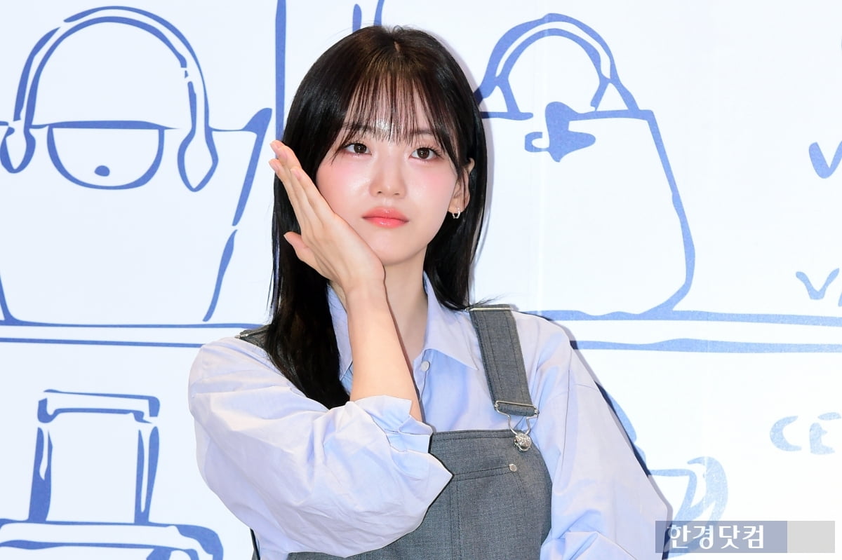 [포토] 조이현, '눈 뗄 수 없는 깜찍 미모'