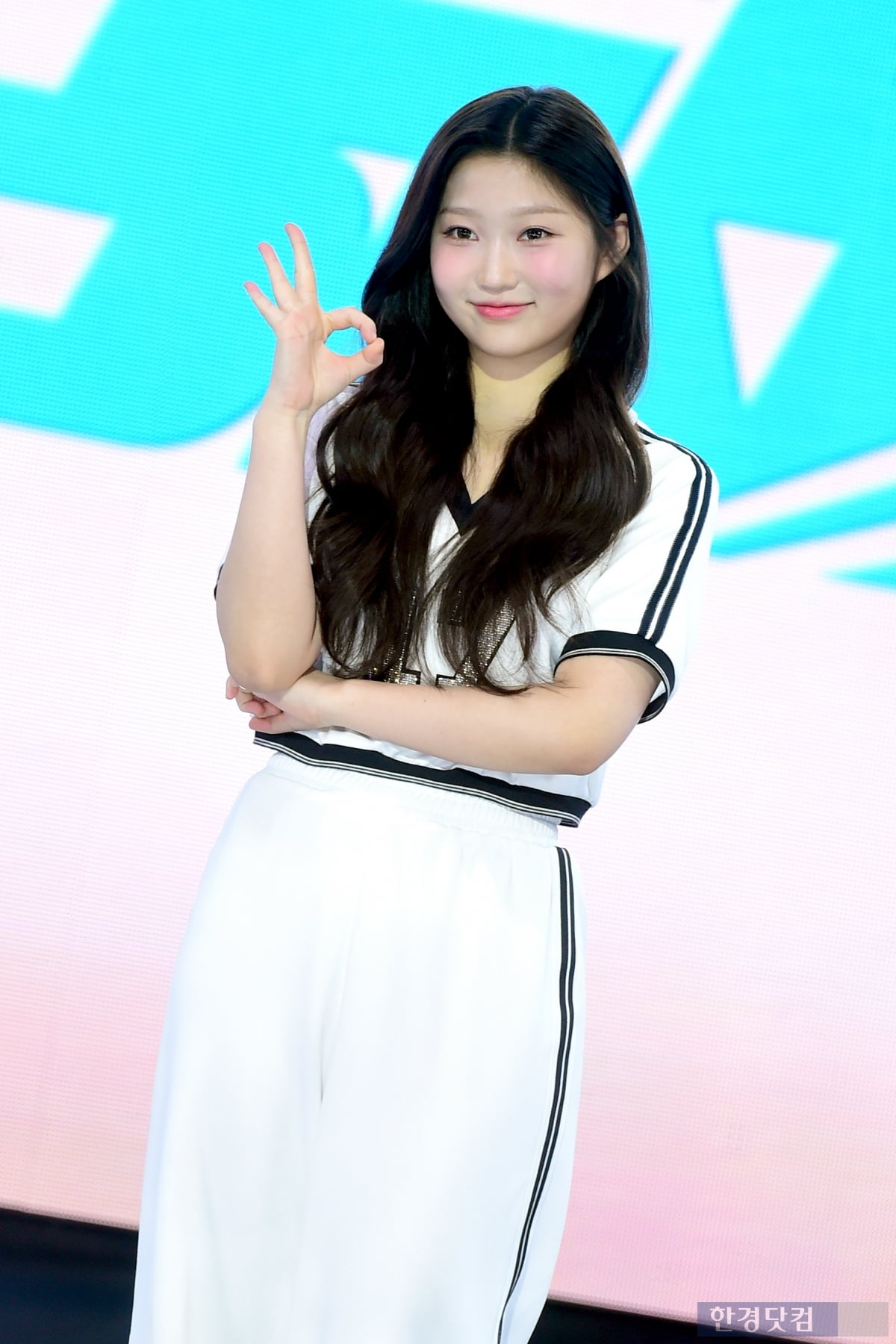 [포토] 유스피어 로아, '예쁘게 웃는 모습이 사랑스러워~'