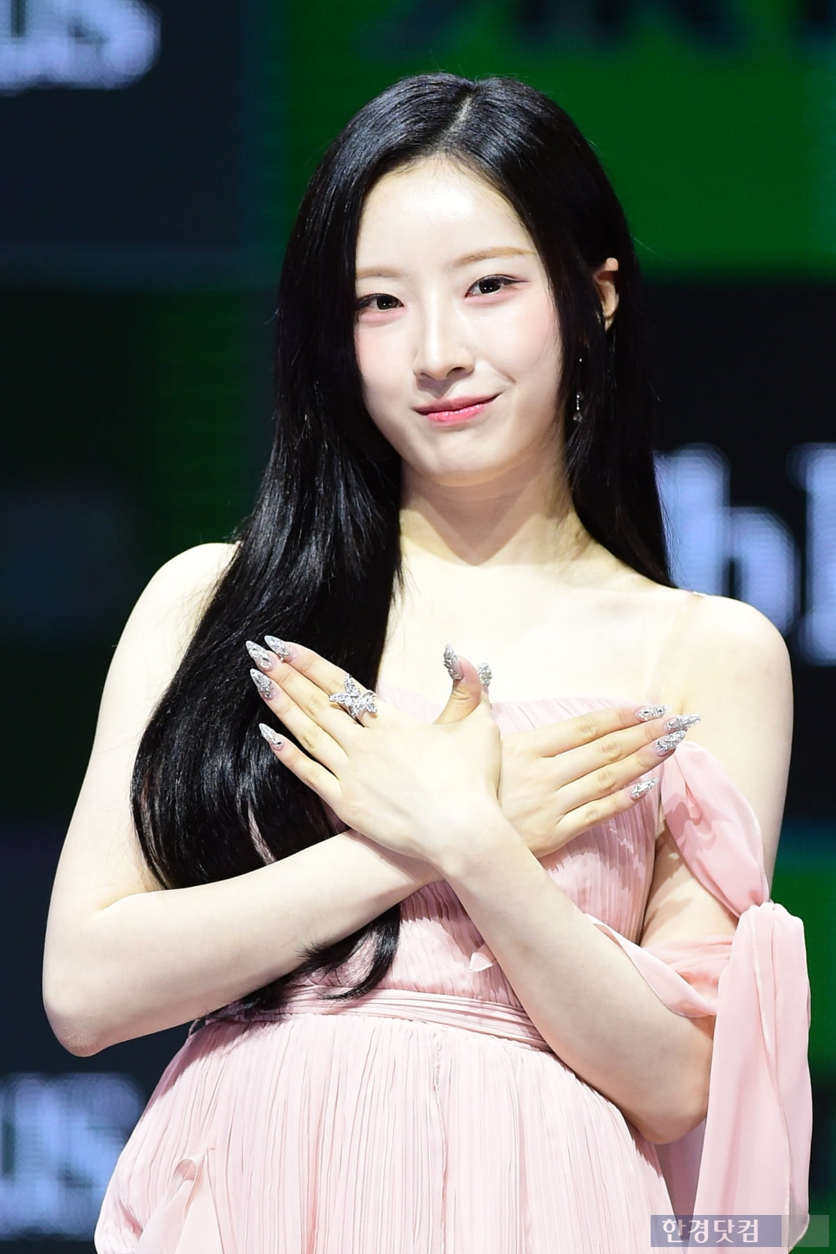 [포토] 아르테미스 하슬, '눈 뗄 수 없는 아름다운 모습'